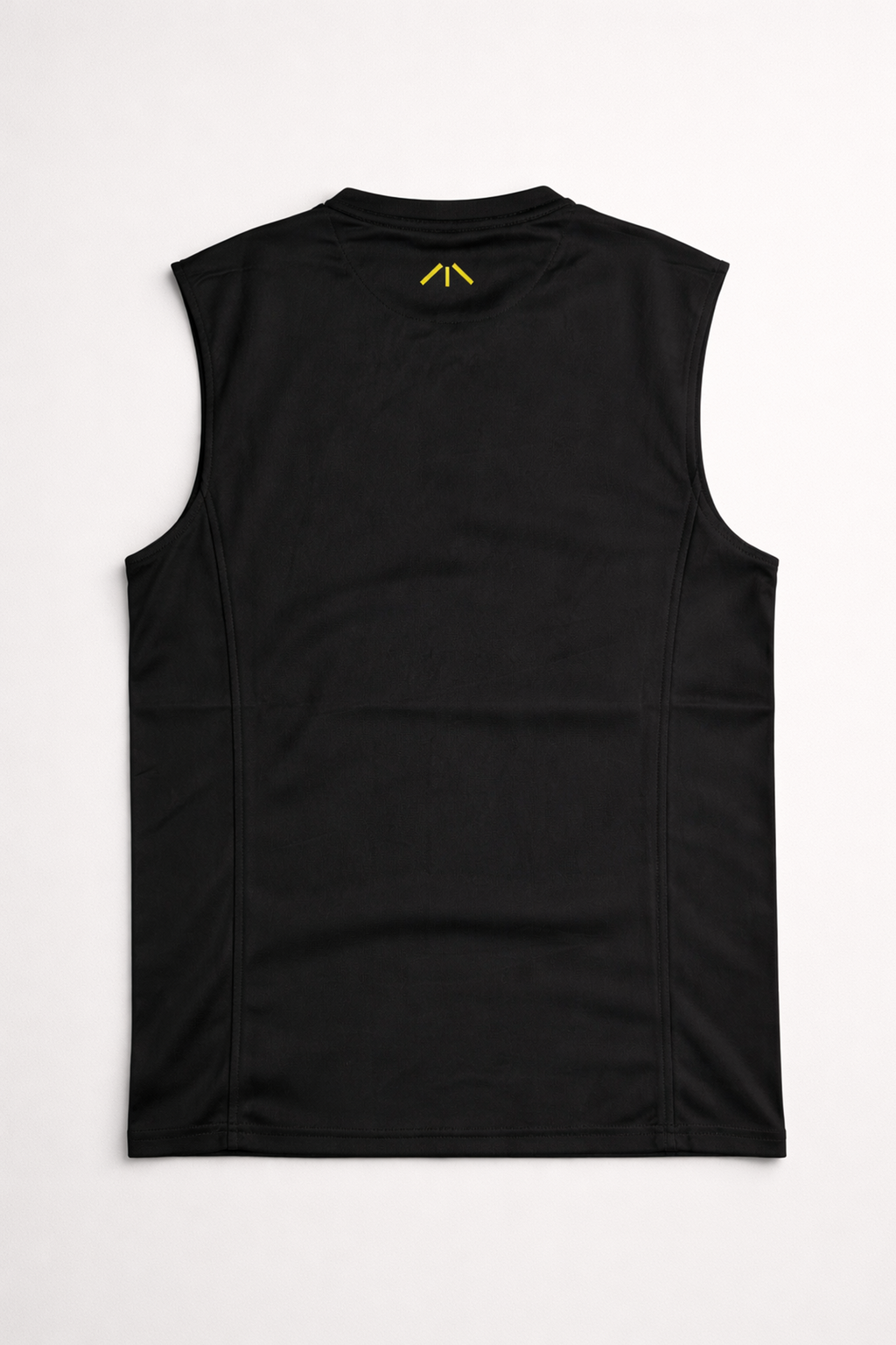 SLEEVELESS